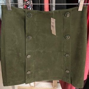 Loft green suede with buttons mini skirt